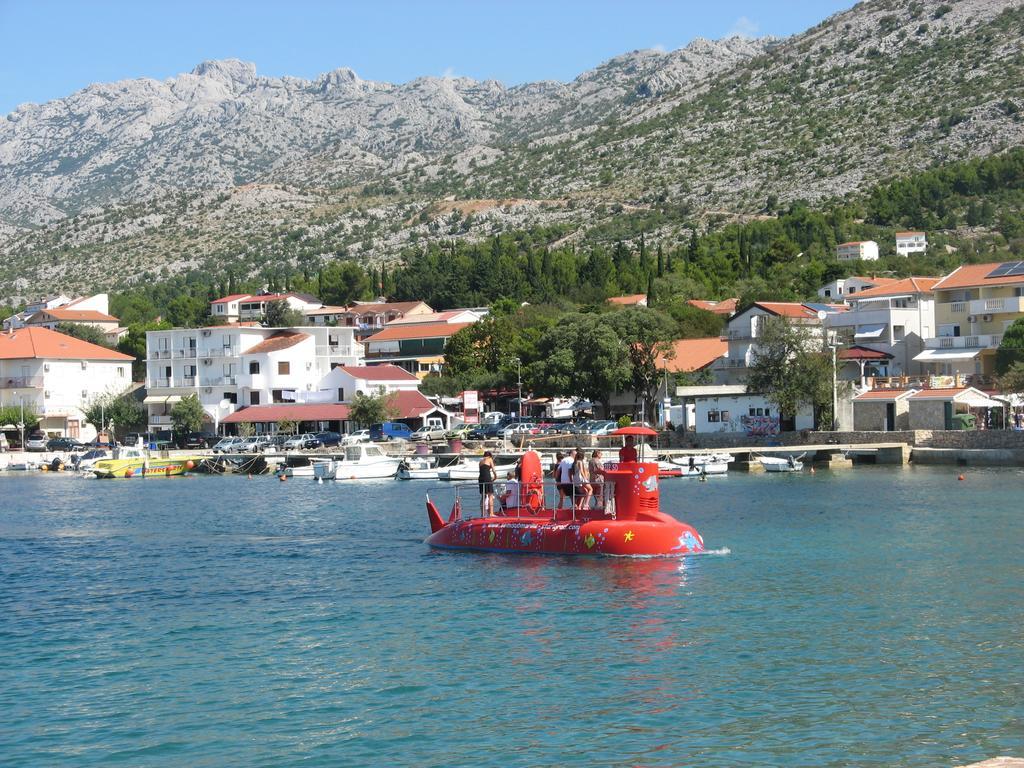 Apartments Mira Starigrad Paklenica Exterior foto
